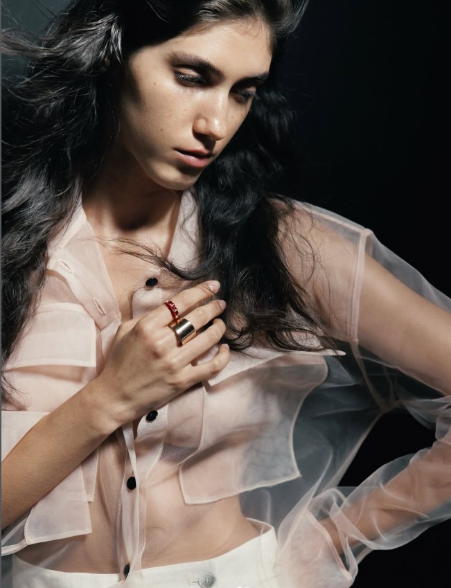 Золота каблучка з рубіном і фіанітами. Артикул 375802  розмір 16 - Фото 4