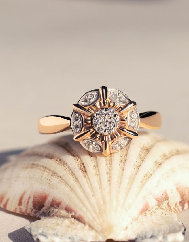 Золотое кольцо с бриллиантами. Артикул 750779  размер 18 - Фото 4