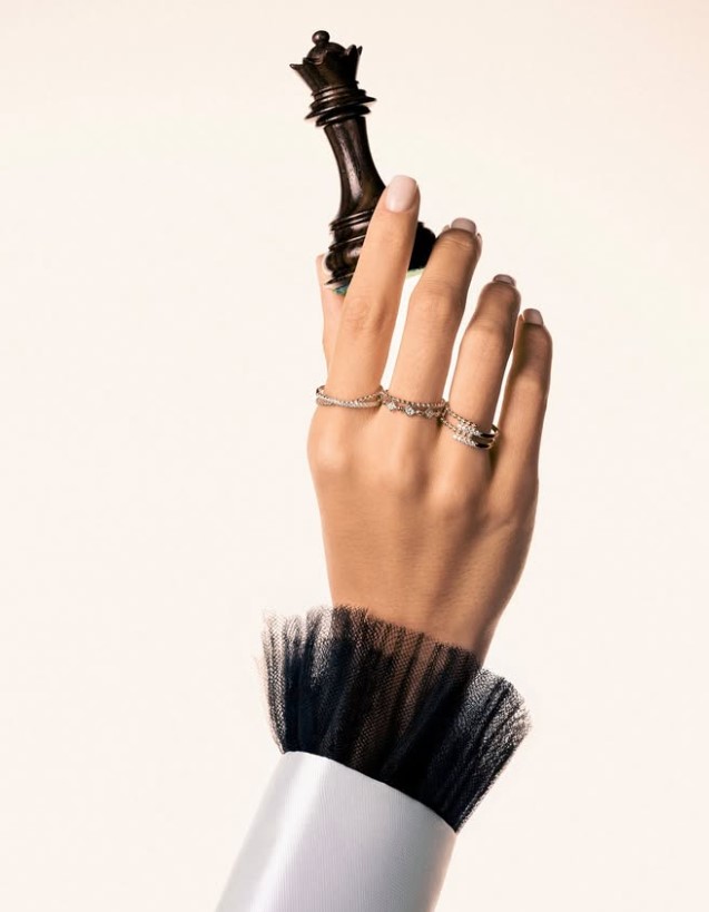 Золотое кольцо с фианитами. Артикул 380680  размер 16.5 - Фото 4