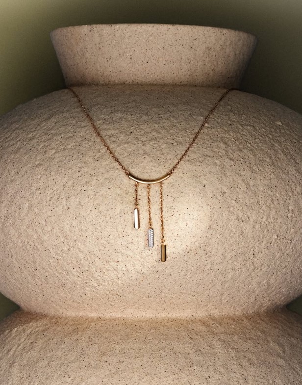 Gold necklace with cubic zirconia. Article 860622  size 400 - Photo 4
