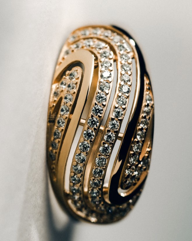 Gold ring with cubic zirkonia. Article 380764  size 16.5 - Photo 4